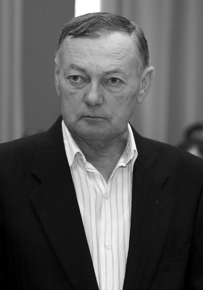 Az ismertetœ a következœ témakörökre tért ki 2016-ra vonatkozóan: gazdálkodási adatok; a 2016-os hidrológiai év eseményei; a Fenntartógép és Hajózási Szolgálat tevékenysége; ár- és belvízvédekezés;