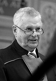 Sajnálattal értesítjük a hazai közvéleményt, hogy kollégánk és barátunk, Prof. Dr. Werner Ogris 2015.