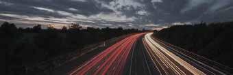 Jobb fény és kontrasztlátás A speciálisan kifejlesztett Optiplas RS Protect rétegeknek köszönhetően a HD RoadSafe