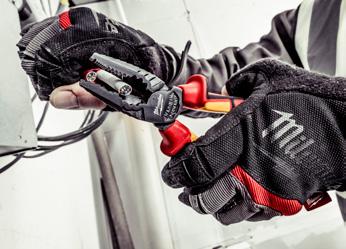 7 390 FT 9 385 FT VDE CSAVARHÚZÓK A MILWAUKEE VDE CSAVARHÚZÓK PRÉMIUM MINŐSÉGŰ MOLIBDÉNVANÁDIUM ACÉLBÓL KÉSZÜLTEK A LEGJOBB RUGALMASSÁG ÉS AZ ÉLETTARTAM ÉRDEKÉBEN VDE 5 darabos csavarhúzó