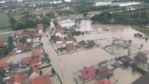 veszélyhelyzetek hatásainak kivédésére, felszámolására, katasztrófavédelmi feladatok ellátására, valamint emberi élet mentésére önkéntesen létrehozott civil szerveződés.