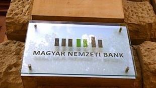A Magyar Nemzeti Bank és a monetáris politika 41. cikk (1) A Magyar Nemzeti Bank Magyarország központi bankja.