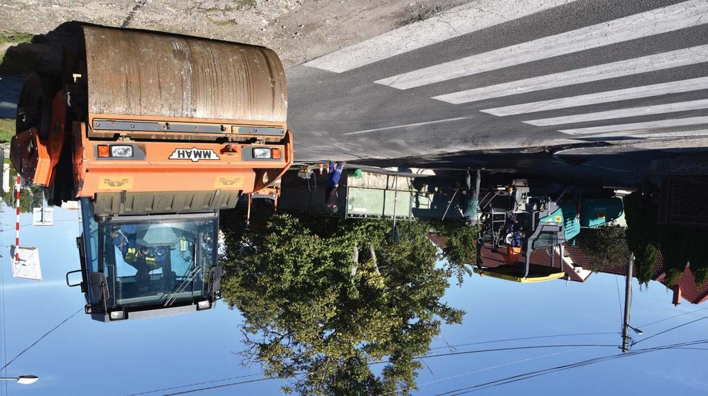 DUNASZERDAHELYI DUNAJSKOSTREDSKÝ HÍRNÖK Válságok tanítása MEGJELENIK KÉTHETENTE VYCHÁDZA DVOJTÝŽDENNE HLÁSNIK 26. évfolyam, 17. szám, 2018. november 13. 17. číslo, 26. ročník, 13.
