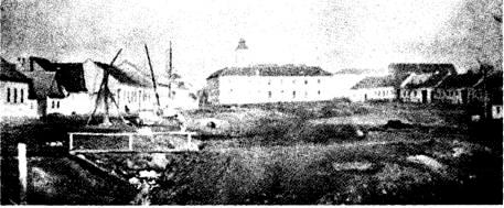 Ekkor még a belső Mérges-patak a piactér szélén folyt. A patakot átívelő Zöld híd nevét a mai Zöldhíd utca őrzi.