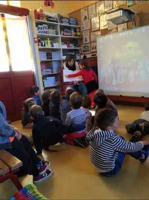 településeket, breton néprajzi szabadtéri múzeumot, prehisztorikus megalitokat, stb. látogattunk meg.