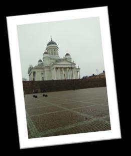 Így nem volt valami szakszerű, és csak egyszerűbb dolgokat tudtunk varrni, de a feladatokat, amiket kaptunk, meg tudtuk oldani, és el tudtuk magunkat foglalni.