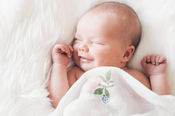 Az új Baby Dove termékek gyengéden ápolják és táplálják a babák finom bőrét, hogy puha, sima és hidratált legyen.