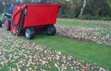 A Turf-Tidy alapfelszereltségének részét képezik a gyepszellőztető kések, de más lengőkéstípussal is felszerelhető.