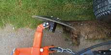 5 ) Súly 250 kg (551 lbs) Lóerőigény 18 LE Turf-Cutter 610 Ez a gyepszőnyegfelszedő gép a traktor TLT-vel