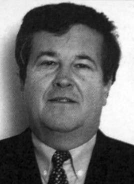 Akadémia néven.