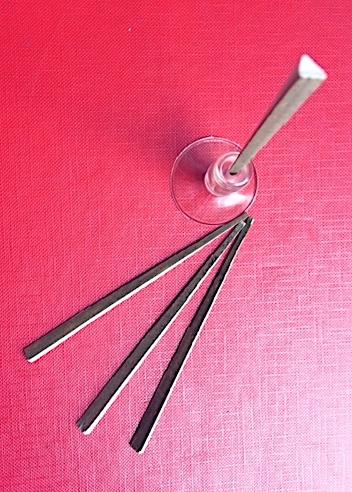 Bamboo stick tuning fork, 18 cm Fa díszítő pálcák Wood sticks 914186 Fuji díszítő pálca, piros