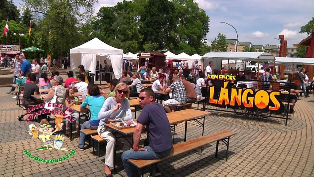 Hungarospa Strandnyitó 2017. április 29. A hajdúszoboszlói nyári strandszezon nyitó bulija a Hungarosparty strandnyitó rendezvény.