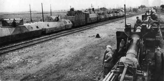 PL-42 típusú lövegkocsi T-34 tornyokkal a Sztálinért
