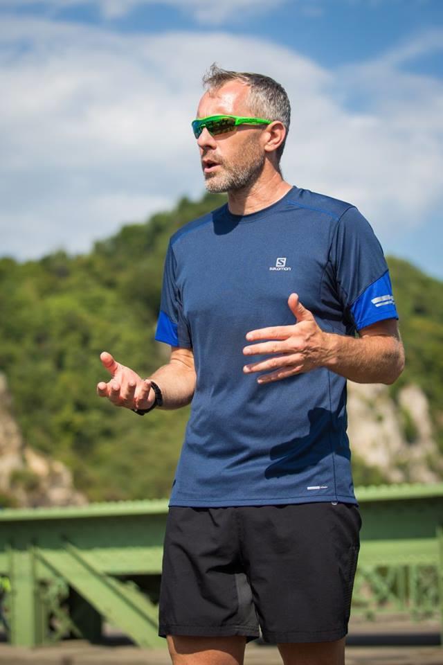 Lőrincz Olivér Testnevelő és kerékpáros mesteredző. 2005-től terepfutó, top tízes helyezései is vannak nagy tréleken (Laverdo, Trans Grand Canaria, Andorra). Többször indult az UTMB különböző távjain.