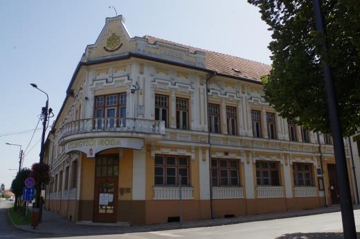 Helyi védett épületek 8 3138 Pozsonyi utca Pátria (Majoros-ház) Helyi védett Lakó Z P+FSZ+1