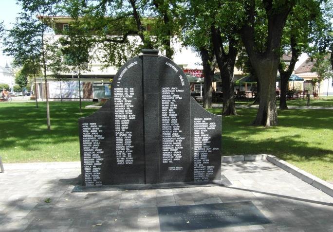 Helyi védelemre javasolt köztárgy Sorszám Köztárgy neve Cím Javasolt védettségi fok 9 II.