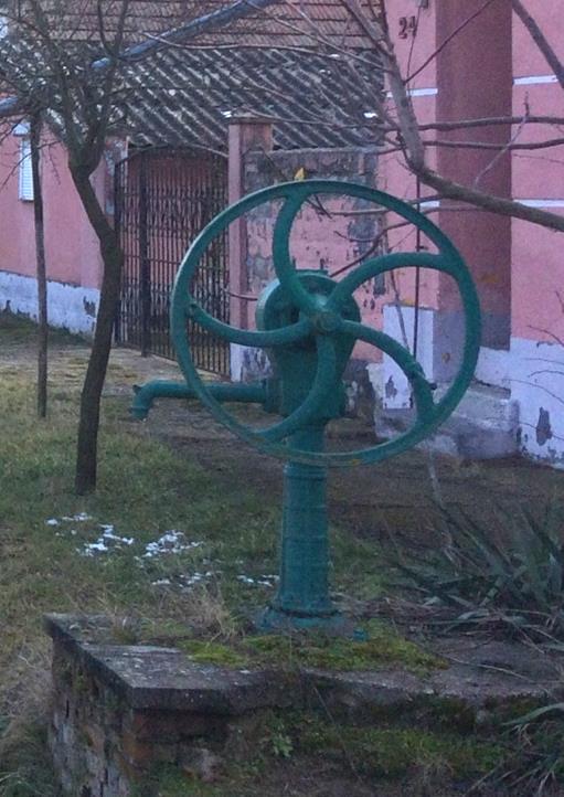 A használaton kívüli szivattyús kút megőrzése fontos.