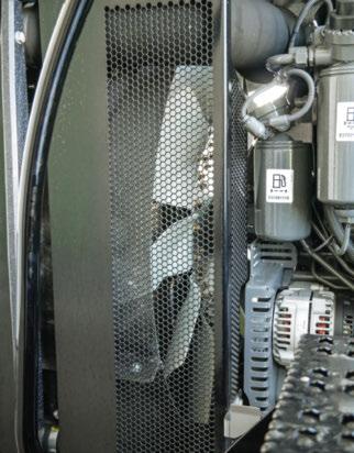 Erős hajtómű A Fendt 1100 MT ey 16 x 4-es terhelés alatt teljes mértékben kapsolható sebesséváltóval rendelkezik, amely sebesséillesztési funkióval is rendelkezik.