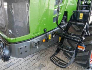 A hidraulikus szelepekhez eyértelműen jelölt billenőkapsolók állnak rendelkezésre.