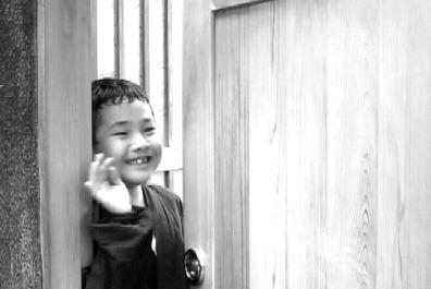 4, Hungary Tel: 36/30/377-57 16, 36/1/209-39 36/119 Fax: 36/1/209-39 35 E-mail: inez@futurefilms.hu A story of an afternoon.