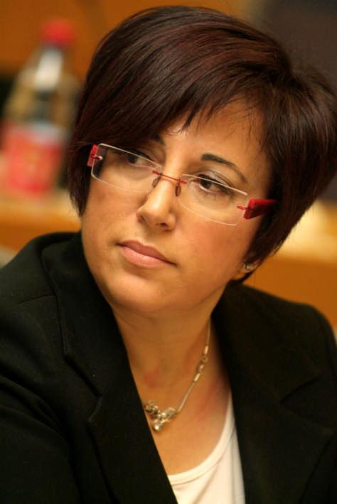 Az EP Főtitkársága a nemek közötti egyenlőség előmozdításával foglalkozó szervek Az EP Igazgatásán belül számos olyan testület és struktúra működik, amely a nemek közötti egyenlőséggel foglalkozik.