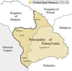 Az Erdélyi Fejedelemség 1. A fejedelemség születése Erdély az ország három részre szakadása (1541) előtt nem volt önálló állam: a Magyar Királyság részterülete volt, élén a vajda állt.