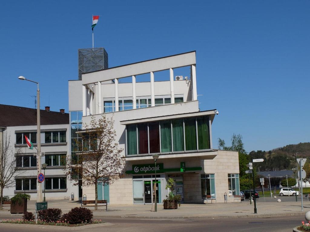 TERVEZŐ: LA-URBE Építésziroda Kft Budapest Tűzoltó utca 21. 1094 2017.