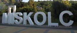 A vidék bankja szerep nem újdonság, gyökereinktől soha nem akarunk elszakadni, viszont leragadni sem akarunk ott.