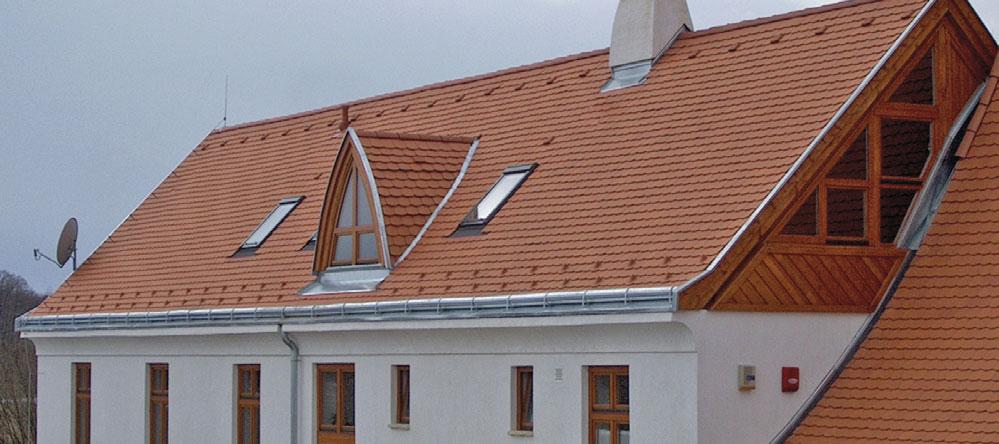 penészesedés léphet fel, és az egész