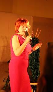XXVIII. évfolyam 2. szám www.csemo.hu 2018. február 3 3 Vendégünk volt HERNÁDI JUDIT Jászai Mari-díjas színésznõ, énekes, érdemes mûvész Díva, bohóc, ember és színésznõ.