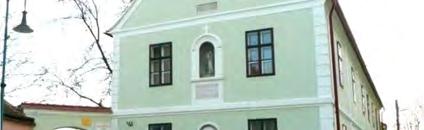 iskolaépületei, amelyek nemcsak