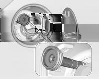 Vezetés és üzemeltetés 191 ACME adapter: Csavarozza a töltőfúvóka anyáját az adapterre. Nyomja le a töltőfúvóka zárókarját. DISH töltőnyúlvány: Helyezze a töltőfúvókát az adapterbe.