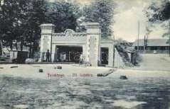 Tata-Tóváros, An
