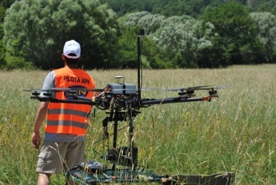 FRESH LIFE A projekt fő céljai: A távérzékelés (multispektrális érzékelőkkel felszerelt drónok) alkalmazása az erdők térképezésében, illetve az