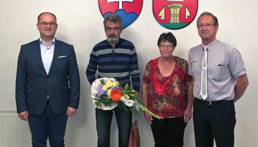 Ezzel a környezettudatosságot, a szelektív hulladékgyűjtést kívánjuk erősíteni. Élhetőbbé akarjuk tenni a faluközpontot parkosított területekkel, kulturált parkolókkal, piactérrel.