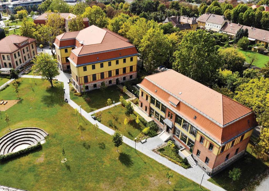 #BUDAPEST CAMPUS A HÁROM MŰEMLÉKÉPÜLETBŐL ÁLLÓ