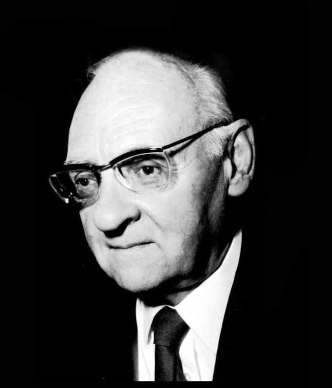 Akkoriban, 1980-85 között, Krisztusról és az egyházról szóló tanítás alapelveivel foglalkoztunk, mivel még egyes katolikus teológusok is igen eltérő dolgokat tanítottak.