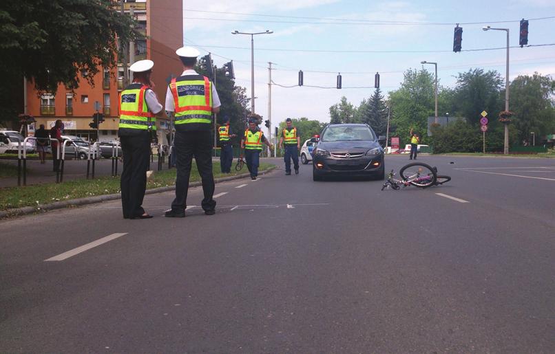 fontoltabb, gyalogosok váratlan felbukkanására számító vezetési stílusa adhat a jelenleginél nagyobb biztonságot.
