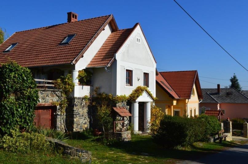 ÉPÍTÉSZETI ÚTMUTATÓ 5 Arra a kérdésre, mitől szép egy lakóház, nem lehet egy