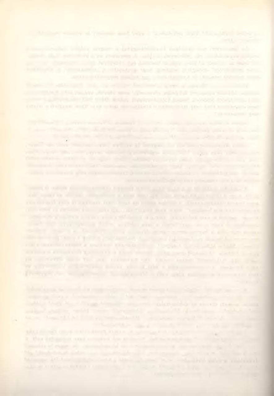 72 DÖMÖTÖR SÁNDOR: A biri Bachus nagykállói bevonulása 1790-ben A Hadi és más nevezetes Történetek című hajdani újság 1790-ben érdekes metszetet közölt,1 mely egy jele azon repeső indulatnak, melyet
