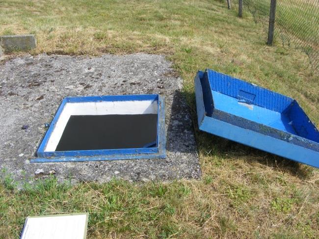 A medence kora ellenére közepes állapotban van. Szőc-Határvölgy 30 m 3 -es medence  A medencének nincs felépítménye, a zárkamra a medence tetejéről közelíthető meg.