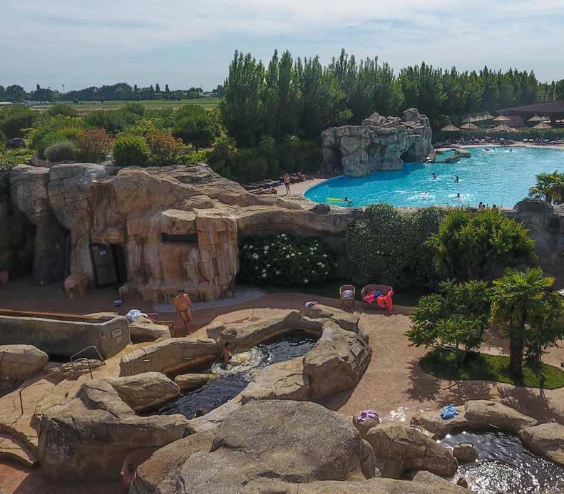Po Delta Park Riviera Thermae & wellness Számolj hétig... Comacchio hét Lídója felett a tengernél a Kék Zászló lobog, a Foundation for Environmental Education FEE ajándéka.