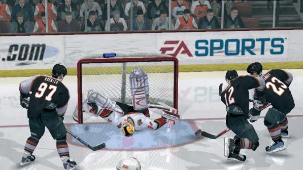 BEMUTATÓ EGYRE OKOSODÓ KORONGOZÓ NHL 2005 GYORSNÉZET KATEGÓRIA Jégkorong KÖRNYEZET NHL és európai ligák KIADÓ Electronic Arts FEJLESZTÕ EA Sports Canada FEJLESZTÕ KORÁBBI JÁTÉKAI NHL 2004, NHL 2003,