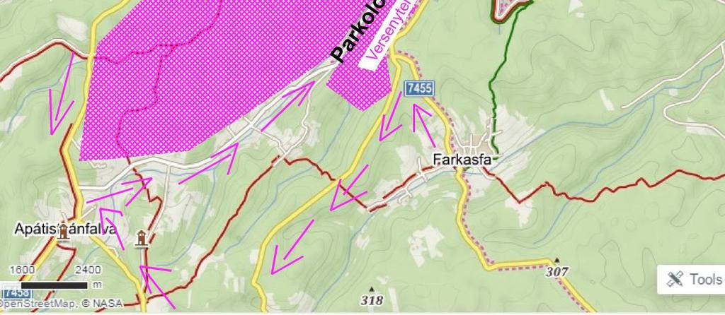 A parkolás így a versenyterületet átszelő közúton történik majd, amiért külön fizetnünk kell, ezért a kiírásnak megfelelően járművenként 500 Ft-ot kérnénk előkészíteni és a parkolóba történő