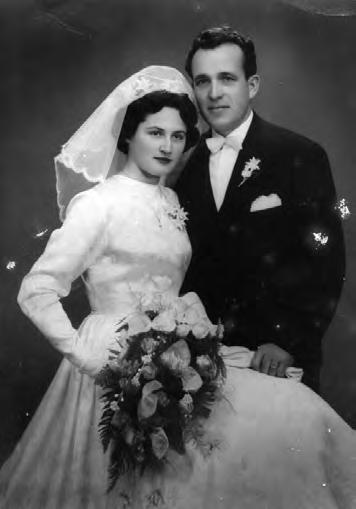 Draga Blaženka i Blaško, od srca vam čestitamo prekrasan jubilej koji ste skupa s Vašim najmilijima slavili ove godine 50 godina sretnog, skladnog, pravog kršćanskog braka!