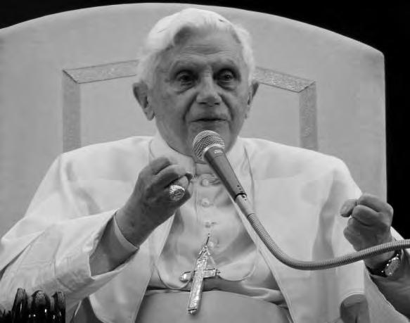 Papa govori Crkvi i svijetu Iz Papinih kateheza o vjeri (listopad studeni 2012.) Papa Benedikt XVI. najavio je za audijencije na Trgu sv.