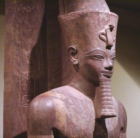6. ÚJBIRODALOM (Kr. e. 1550 1069) 95 IV A XVIII. dinasztia során Egyiptom megnövekedett politikai és gazdasági hatalmának csúcspontját III. Amenhotep (Kr. e. 1390 1352) uralkodása idején érte el.