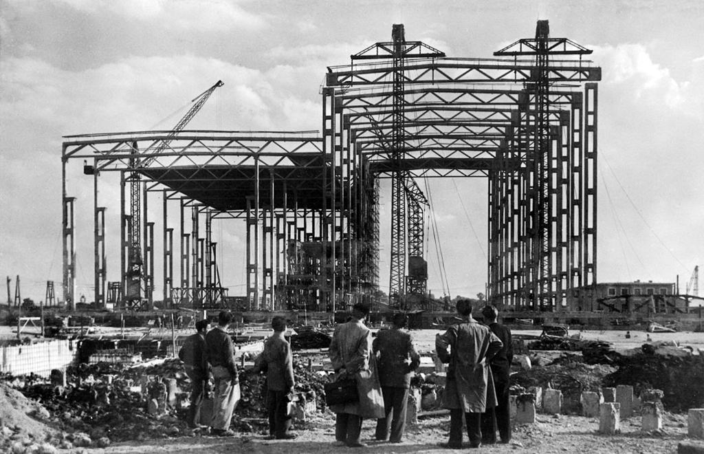 elveiből is, mint Eugène Freyssinet, Gustave Magnel vagy Pier Luigi Nervi.
