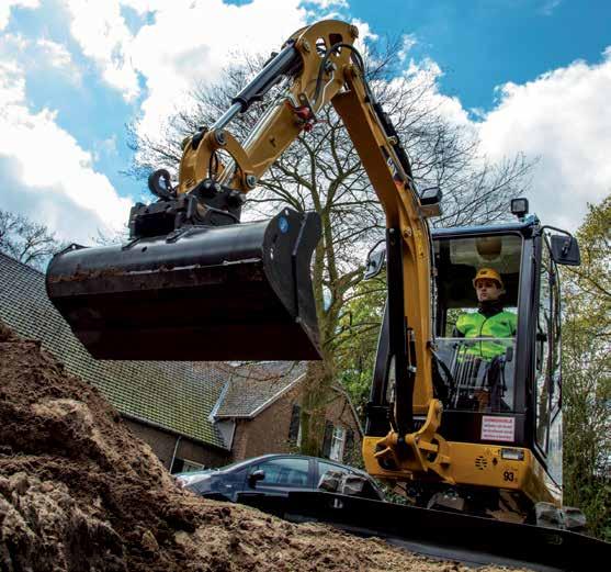 Akár anyagmozgatási, akár szûk lakóövezeti, akár nagyvolumenô kereskedelmi övezeti munkáról van szó, a Caterpillar munkagép és munkaeszköz választékát úgy tervezték és alakították ki, hogy az