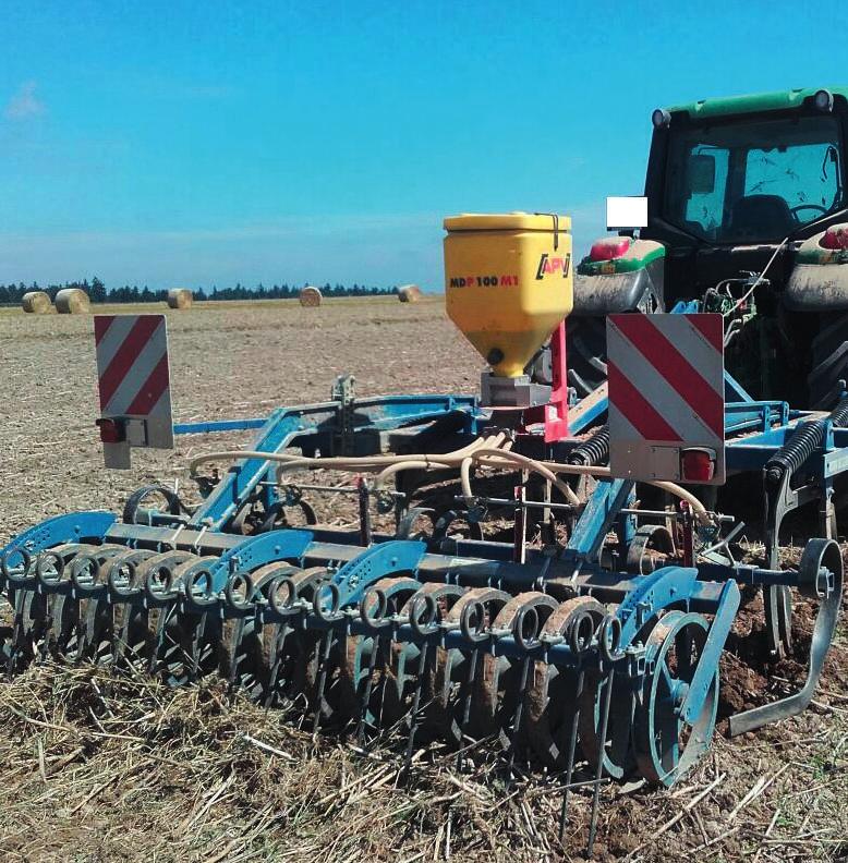 Sebesség kalibrálása Sorvégi forduló kezelése (emelőműérzékelővel kombinálva) Eltérő sebességérzékelők használata (opcionális) Töltésszint-érzékelők